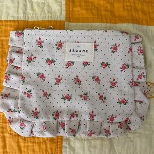 Sézane floral pouch